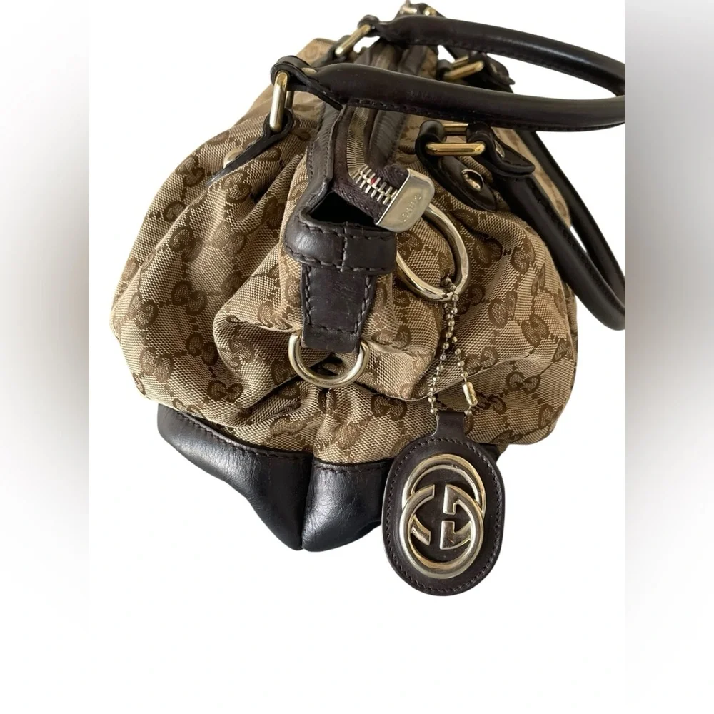 Gucci GG Canvas Sukey Tote/Shoulder Bag - Picture 10 of 14